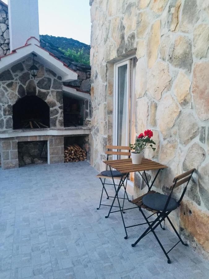 Villa Croatia Sea View With Heated Pool Vinisce Exterior photo