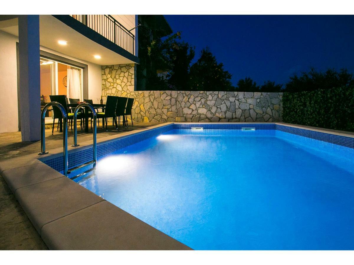 Villa Croatia Sea View With Heated Pool Vinisce Exterior photo